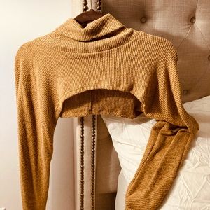 Mustard yellow turtleneck super crop top sweater